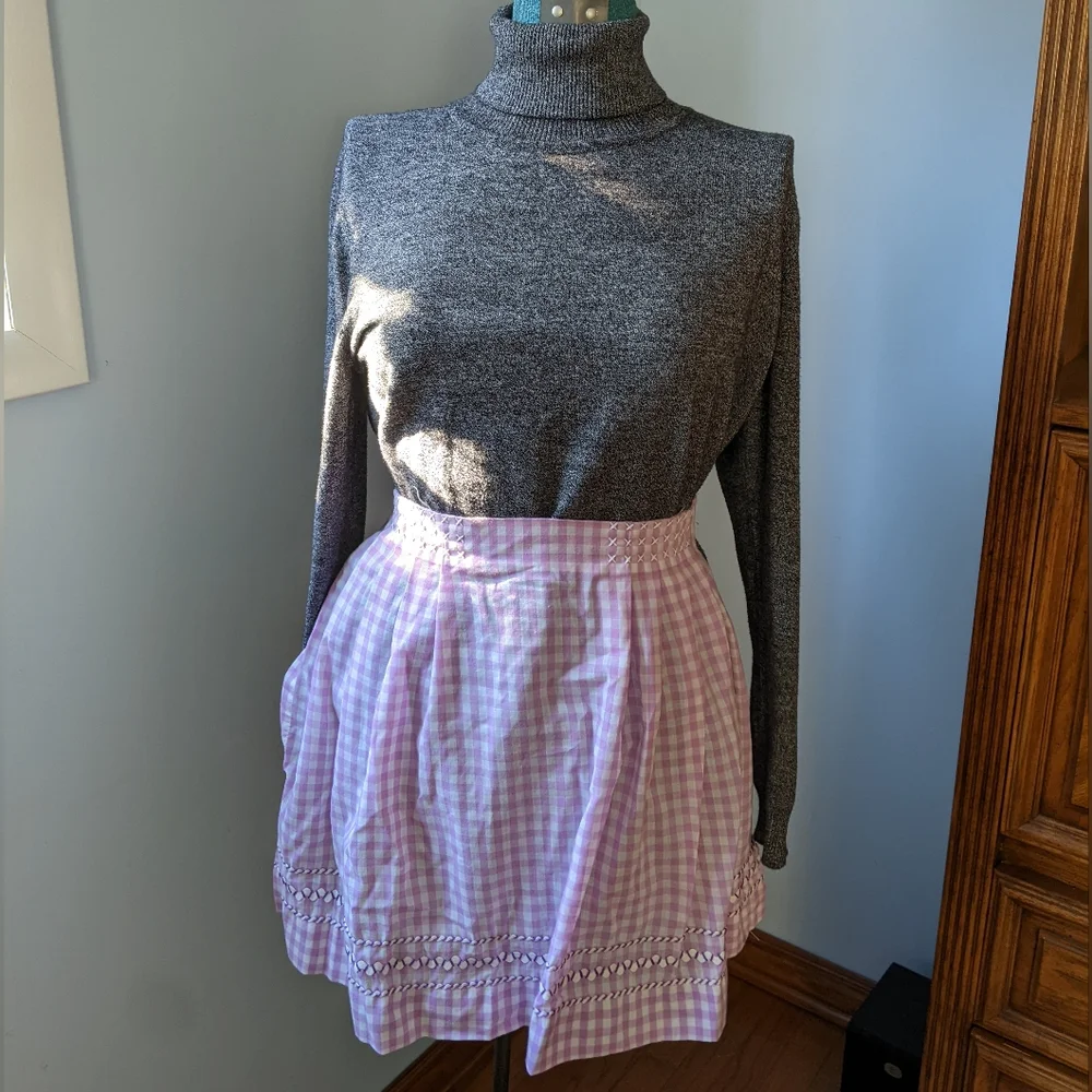 Vtg Purple Gingham Apron with Embroidery and Rick Rack 17